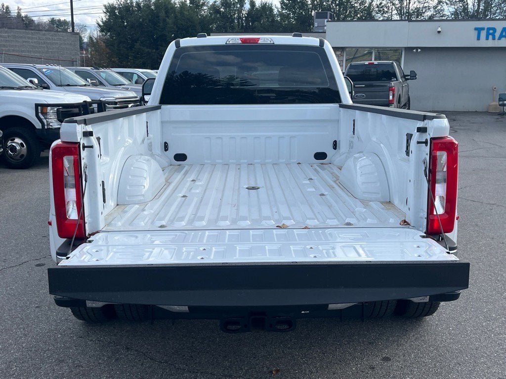 2024 Ford Super Duty F-350 DRW XL