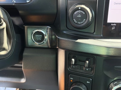 2024 Ford Super Duty F-450 DRW LARIAT