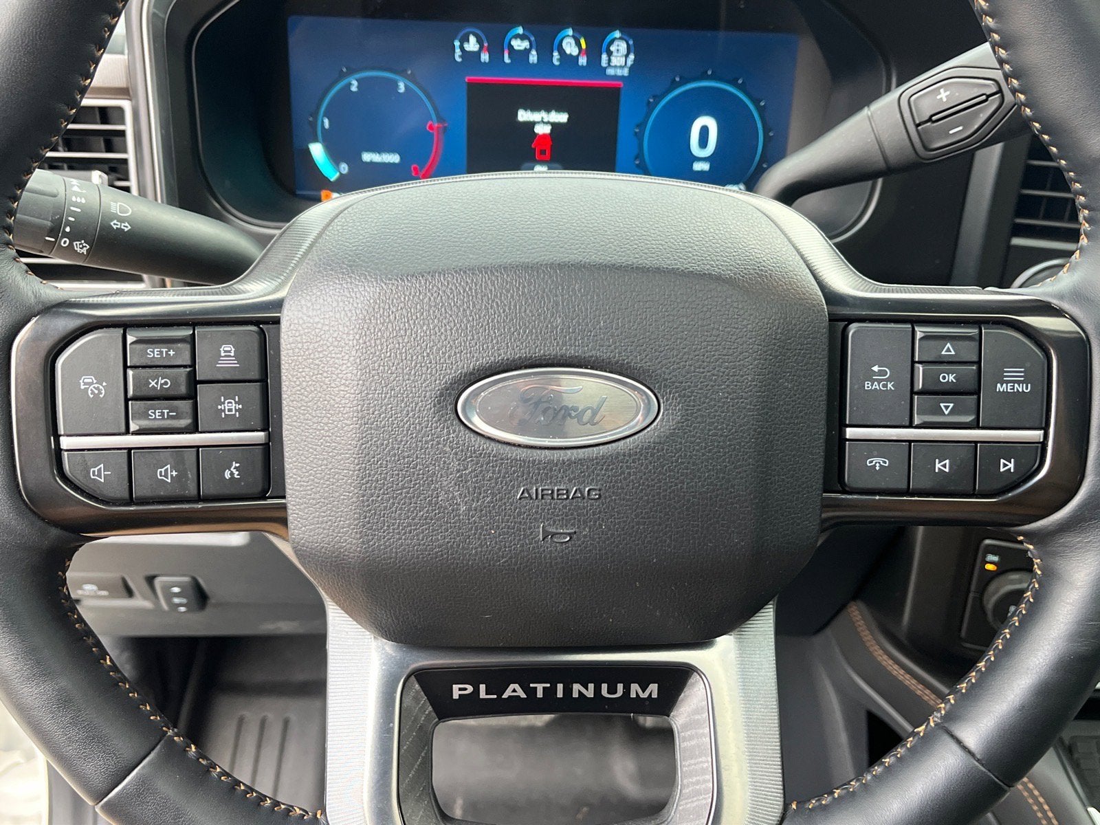 2024 Ford Super Duty F-450 DRW Platinum