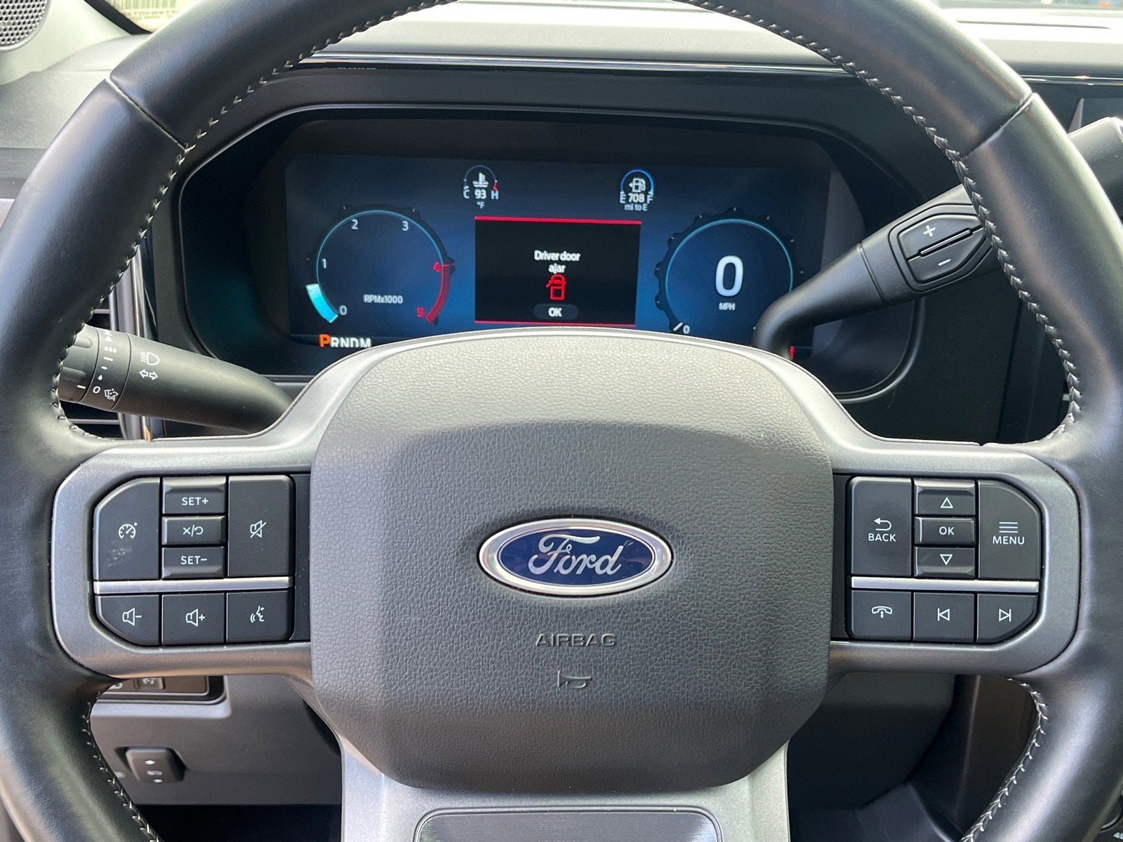 2023 Ford Super Duty F-450 DRW LARIAT