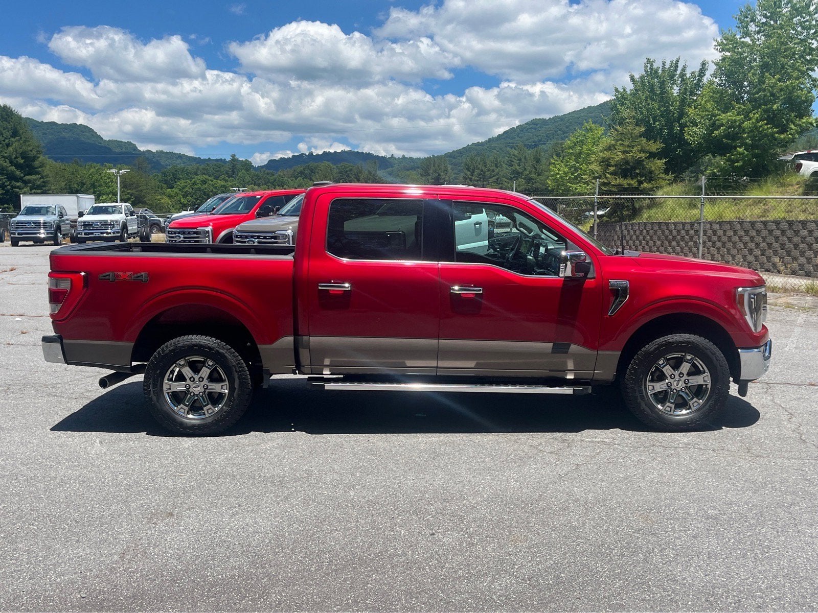 2022 Ford F-150 LARIAT