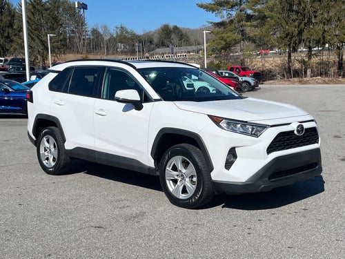 2020 Toyota RAV4 XLE