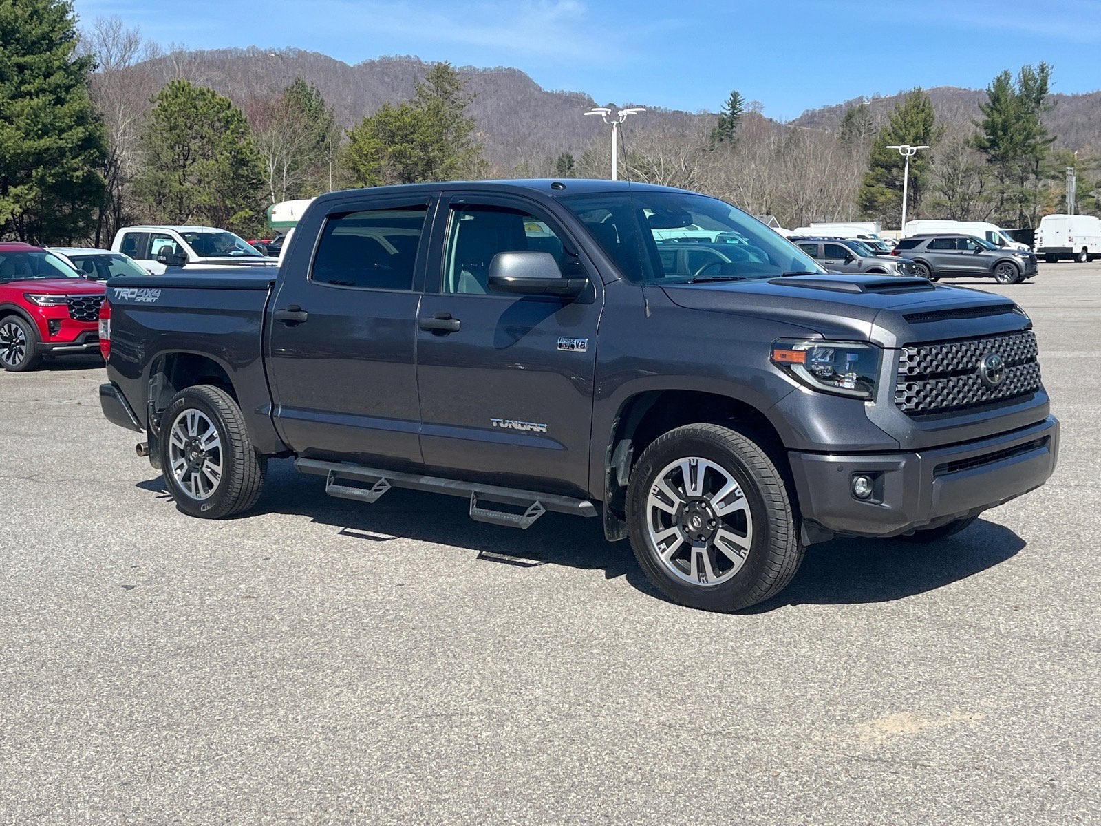 2019 Toyota Tundra 4WD SR5