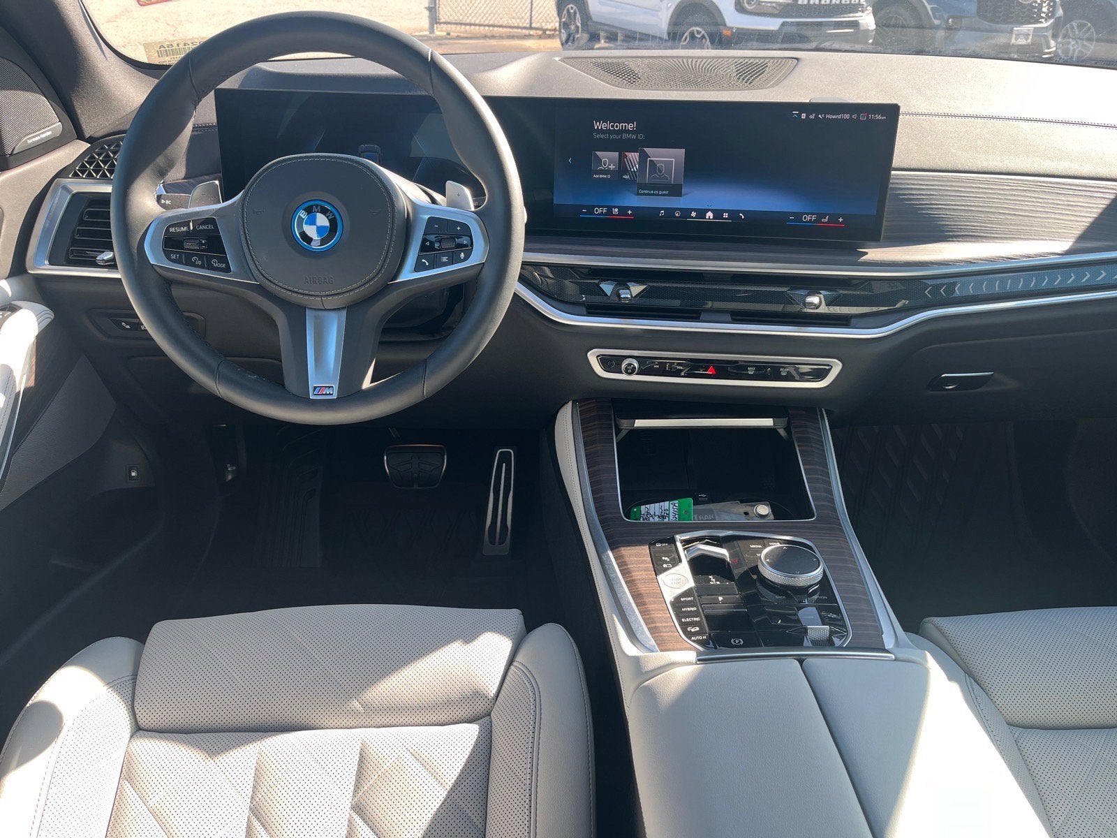 2025 BMW X5 xDrive50e