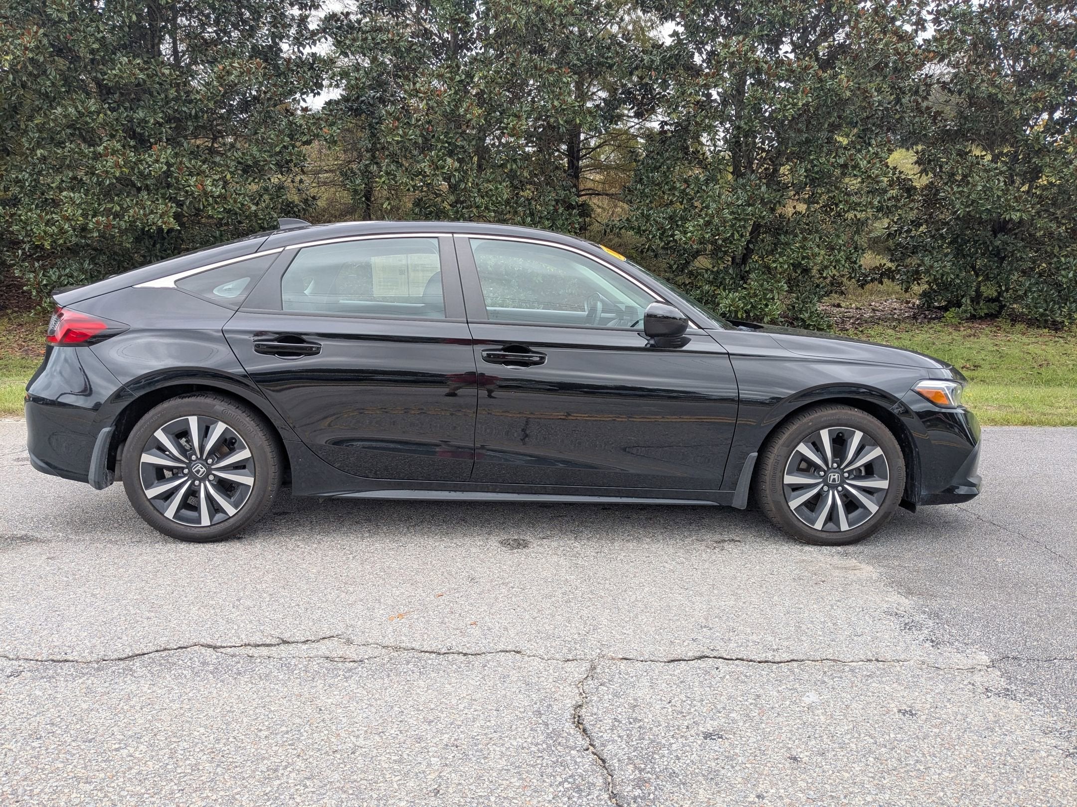 2024 Honda Civic Hatchback EX-L