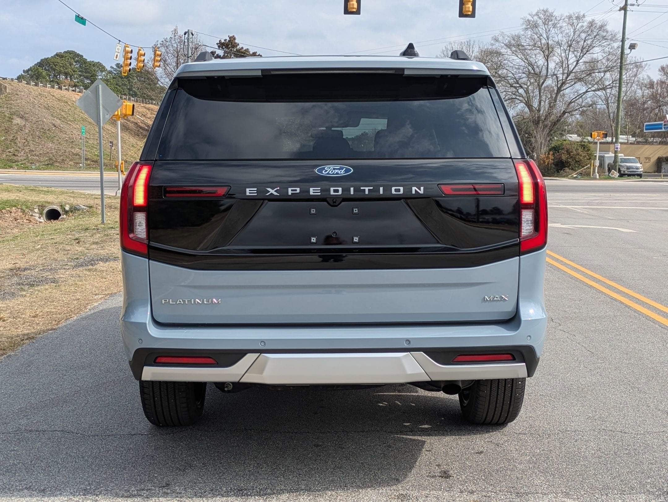 2025 Ford Expedition Max Platinum
