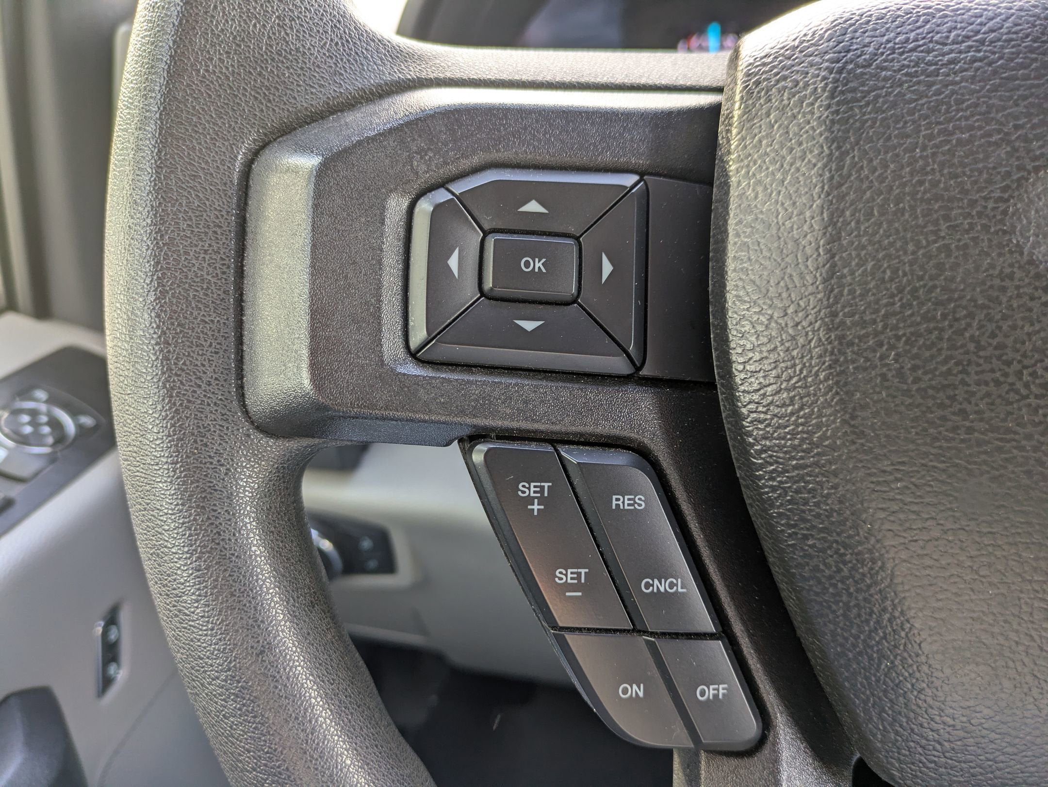 2022 Ford Super Duty F-450 DRW XL