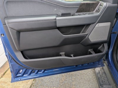 2022 Ford F-150 Lightning LARIAT