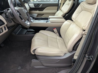 2023 Lincoln Navigator L Reserve