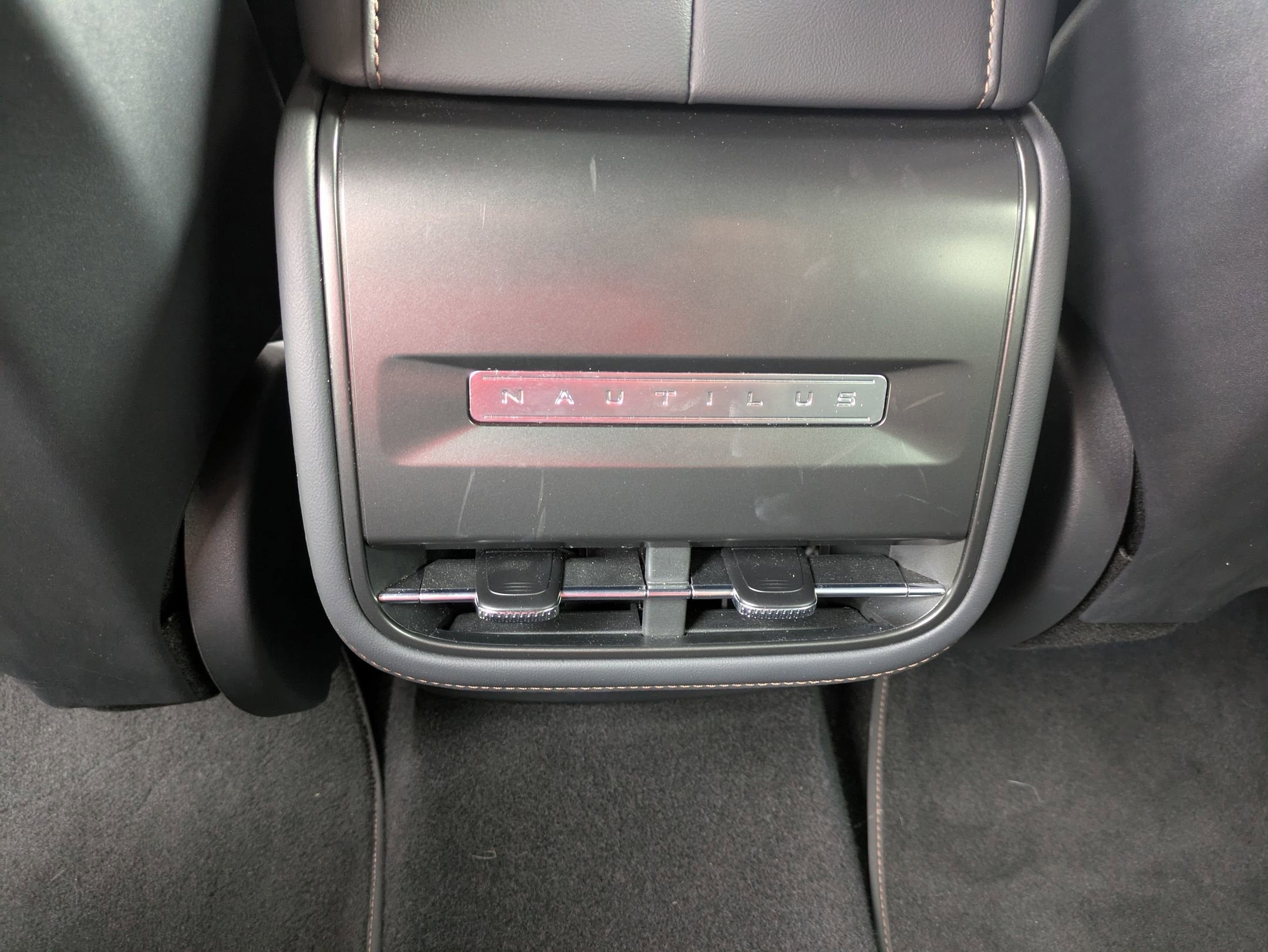 2024 Lincoln Nautilus Reserve