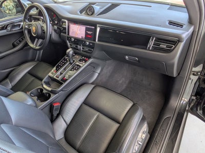 2024 Porsche Macan T