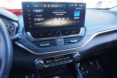 2025 Nissan Altima SL