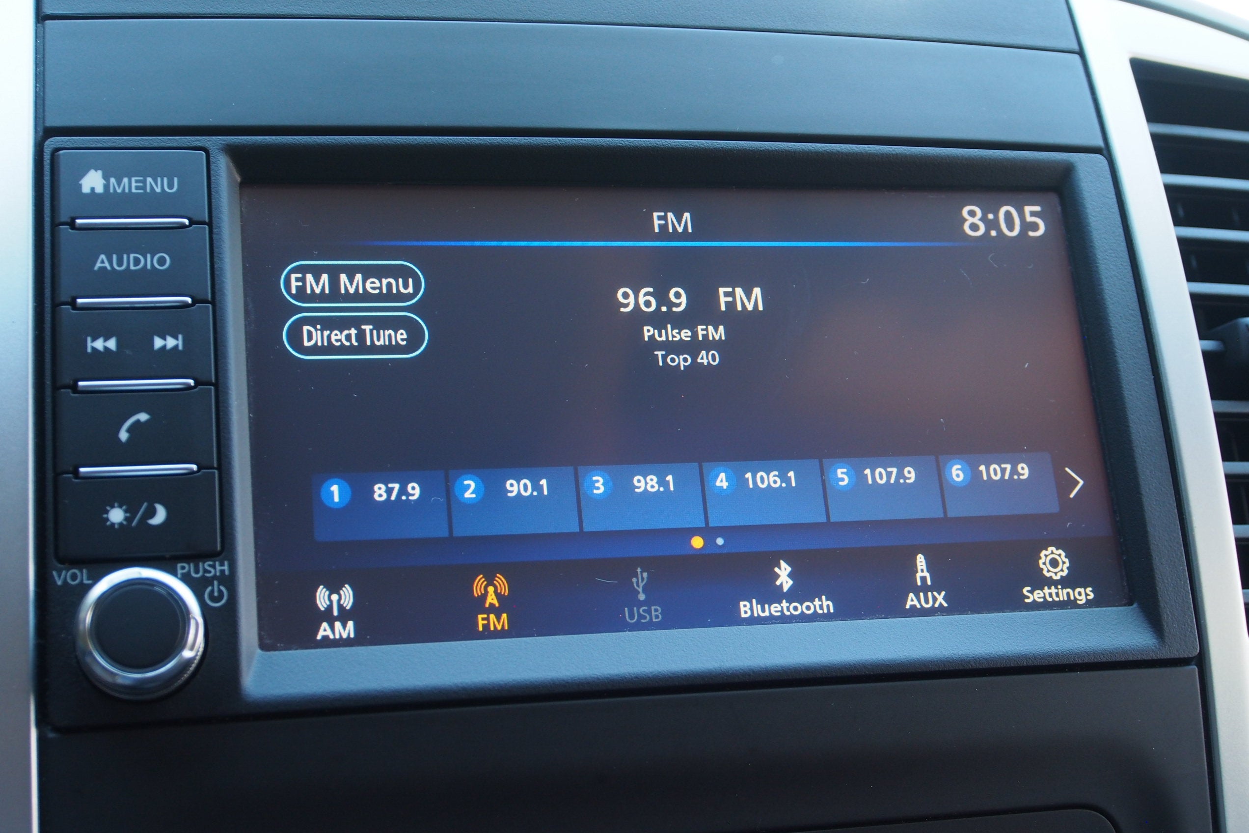 2021 Nissan Frontier SV