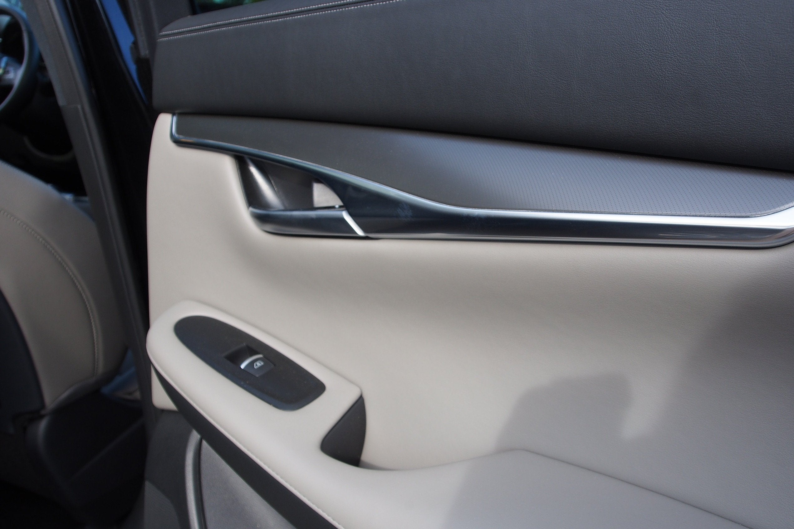 2025 INFINITI QX50 LUXE