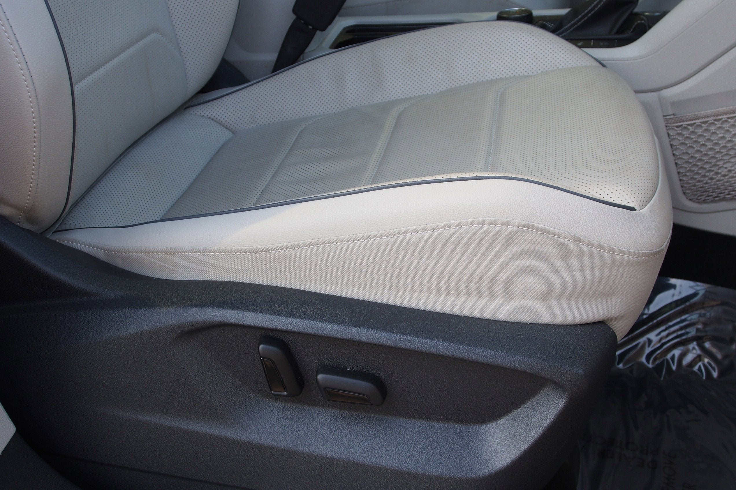 2022 Volkswagen Tiguan SEL R-Line