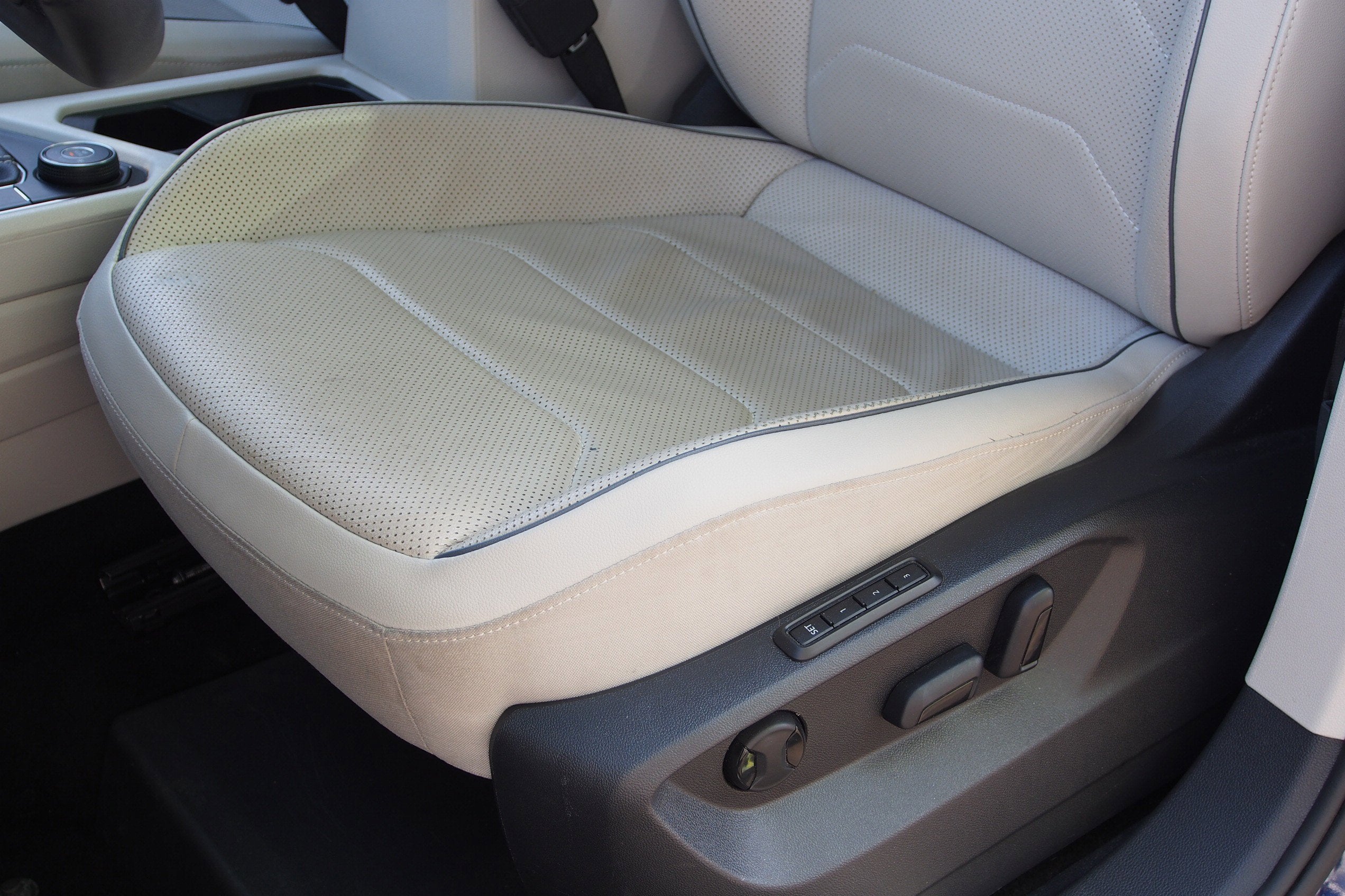 2022 Volkswagen Tiguan SEL R-Line