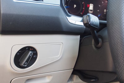 2022 Volkswagen Tiguan SEL R-Line