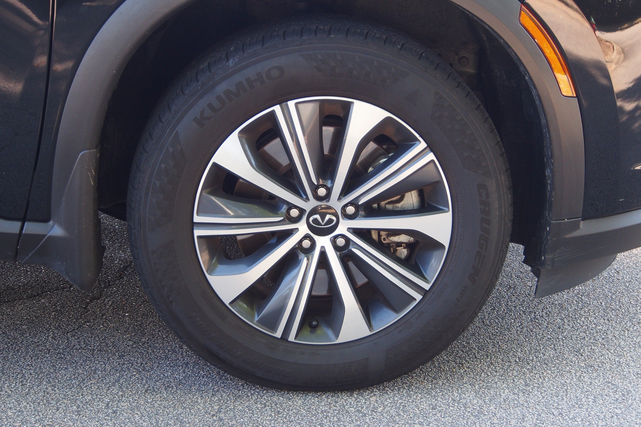 2024 INFINITI QX60 PURE