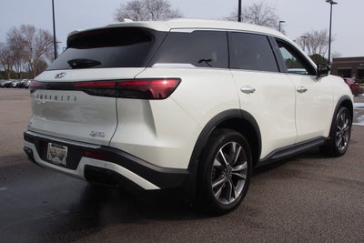 2023 INFINITI QX60 LUXE