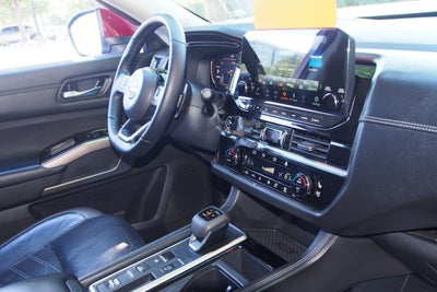 2022 Nissan Pathfinder Platinum