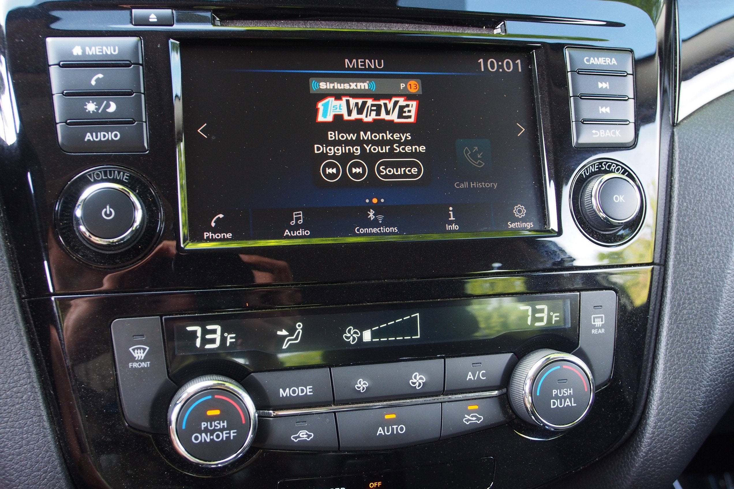 2021 Nissan Rogue Sport SV