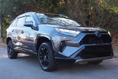 2024 Toyota RAV4 Hybrid SE