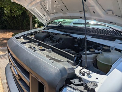 2024 Ford E-Series Cutaway Base