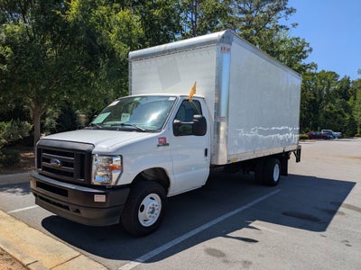 2024 Ford E-Series Cutaway Base