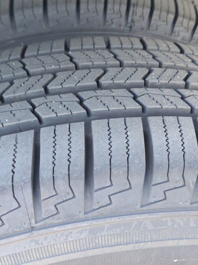 2024 Ford E-Series Cutaway Base