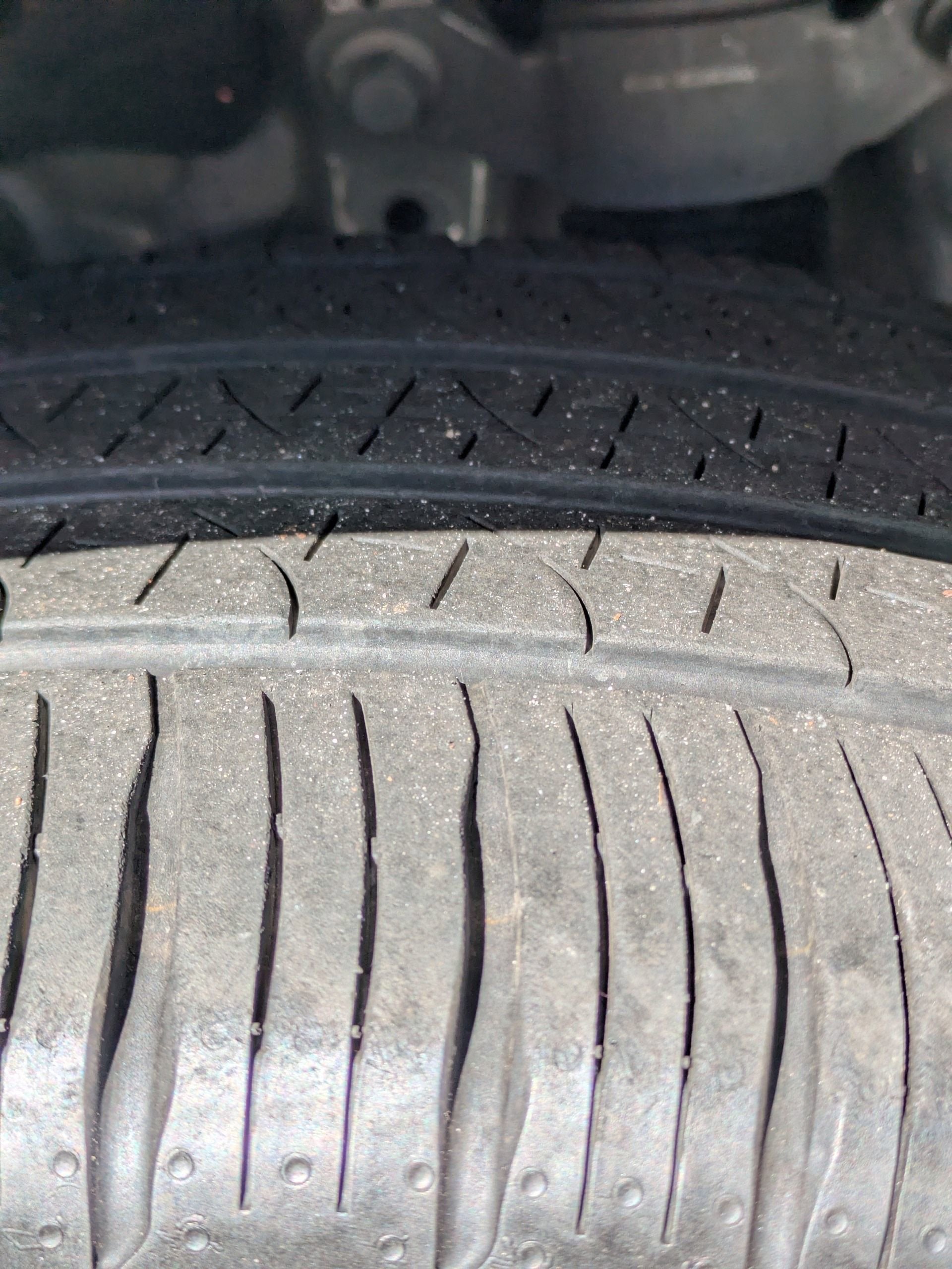 2024 Ford Explorer ST-Line