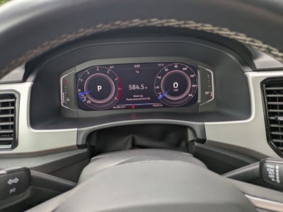 2022 Volkswagen Atlas 3.6L V6 SE w/Technology