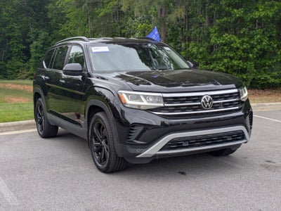 2022 Volkswagen Atlas 3.6L V6 SE w/Technology