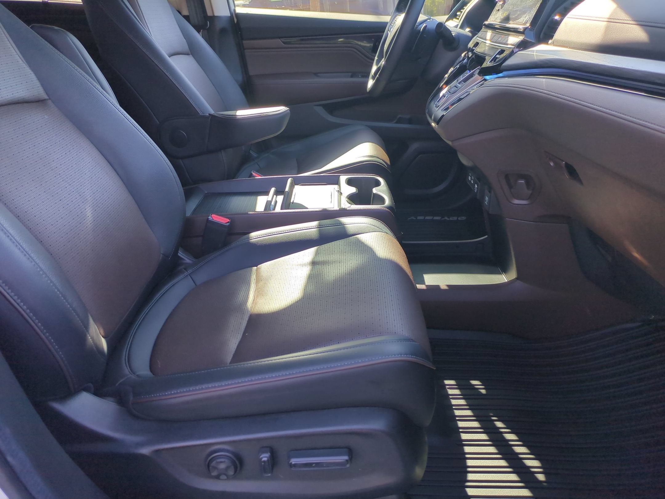 2025 Honda Odyssey Elite