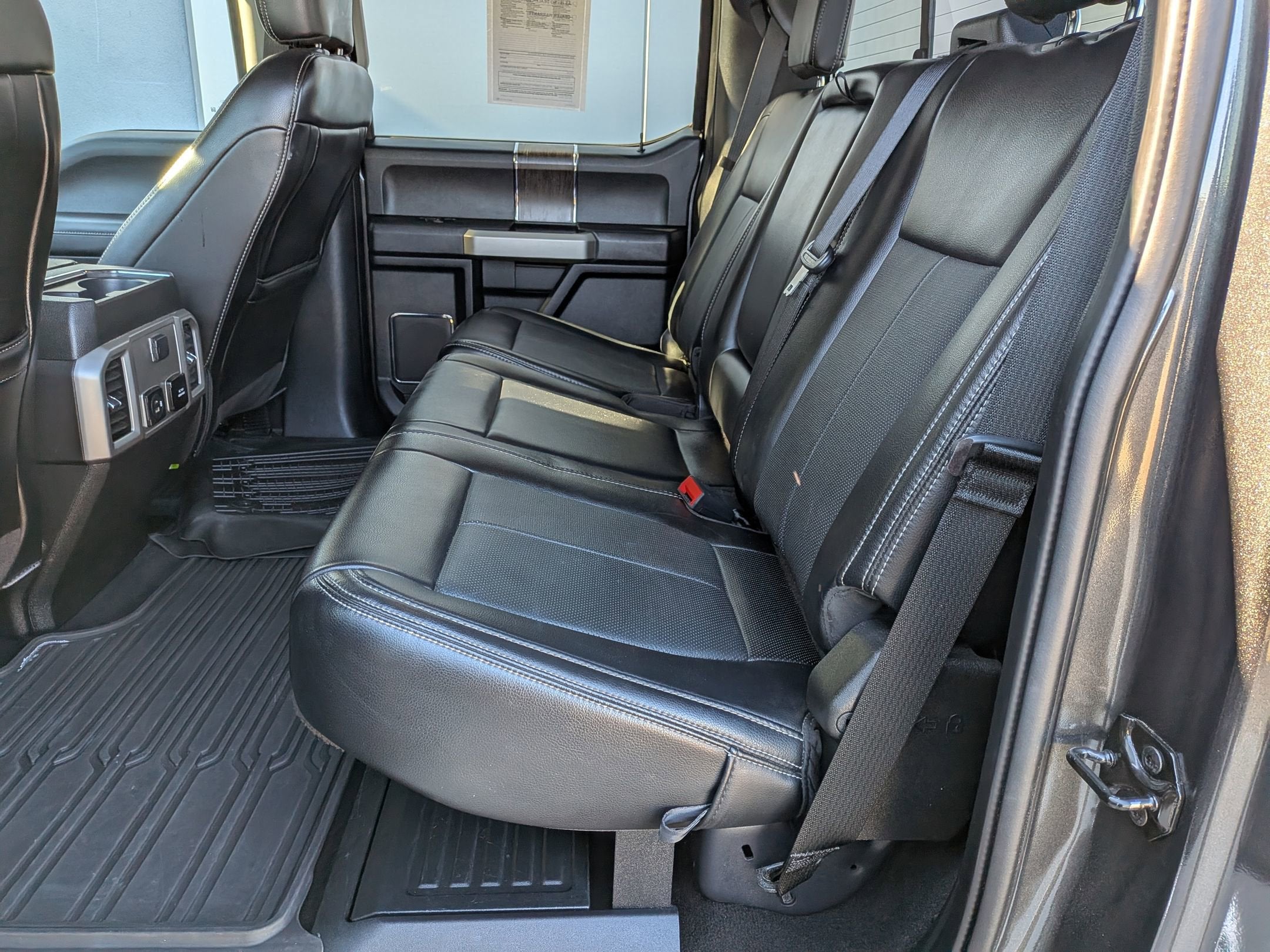 2020 Ford Super Duty F-250 SRW LARIAT