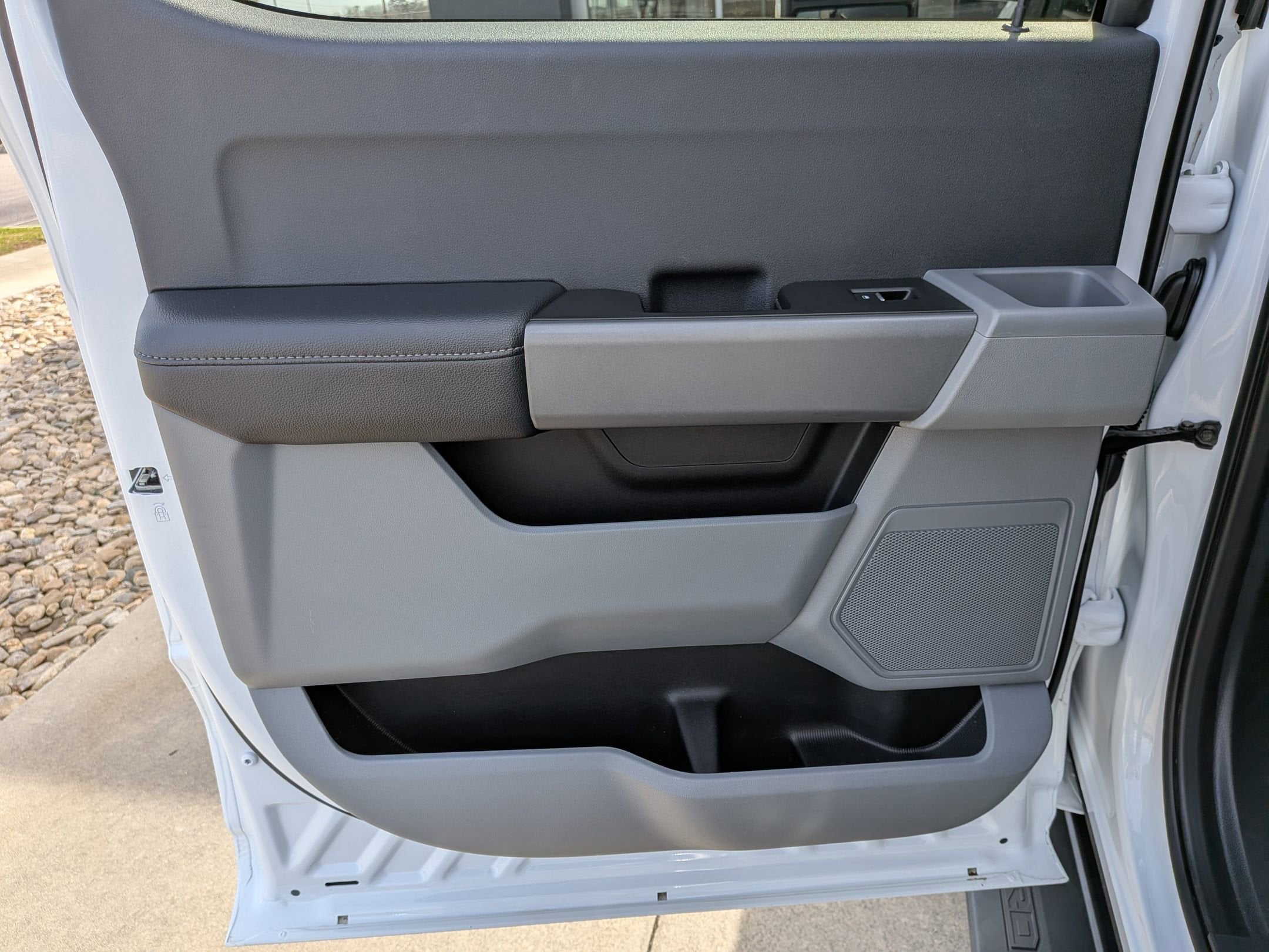 2023 Ford Super Duty F-350 SRW XL