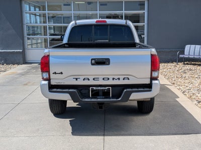 2022 Toyota Tacoma 4WD SR