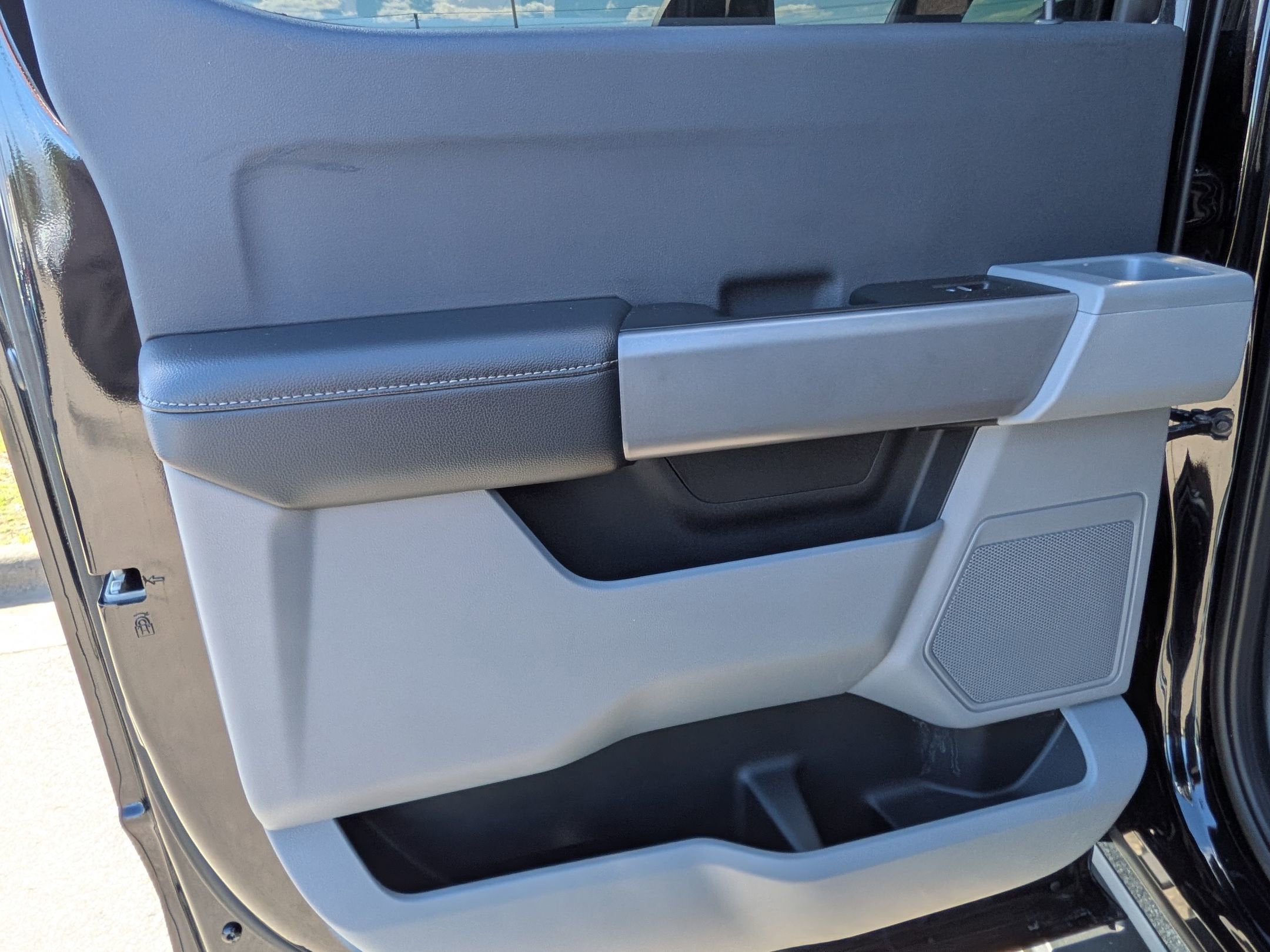 2024 Ford Super Duty F-350 SRW XL