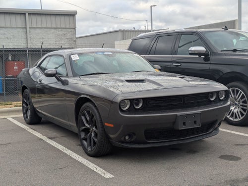 2022 Dodge Challenger SXT