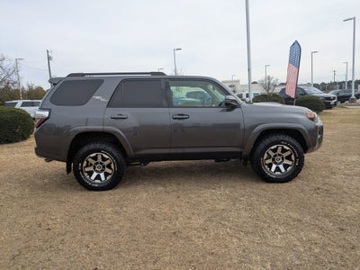 2022 Toyota 4Runner TRD Off Road