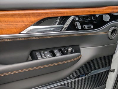 2023 Jeep Grand Wagoneer Series III
