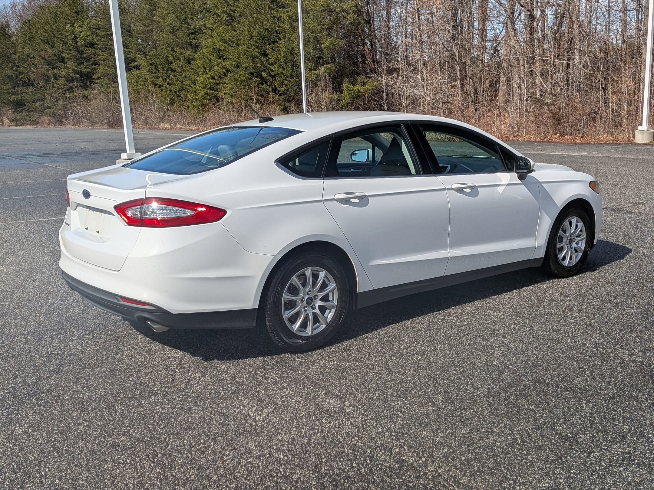 2016 Ford Fusion S