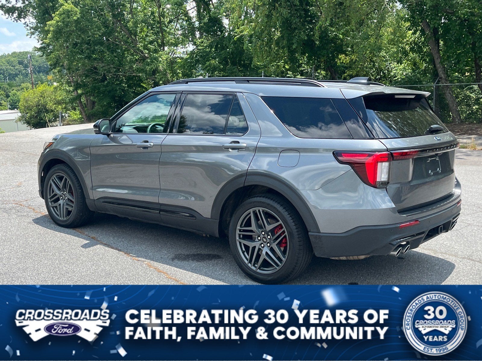 2025 Ford Explorer ST