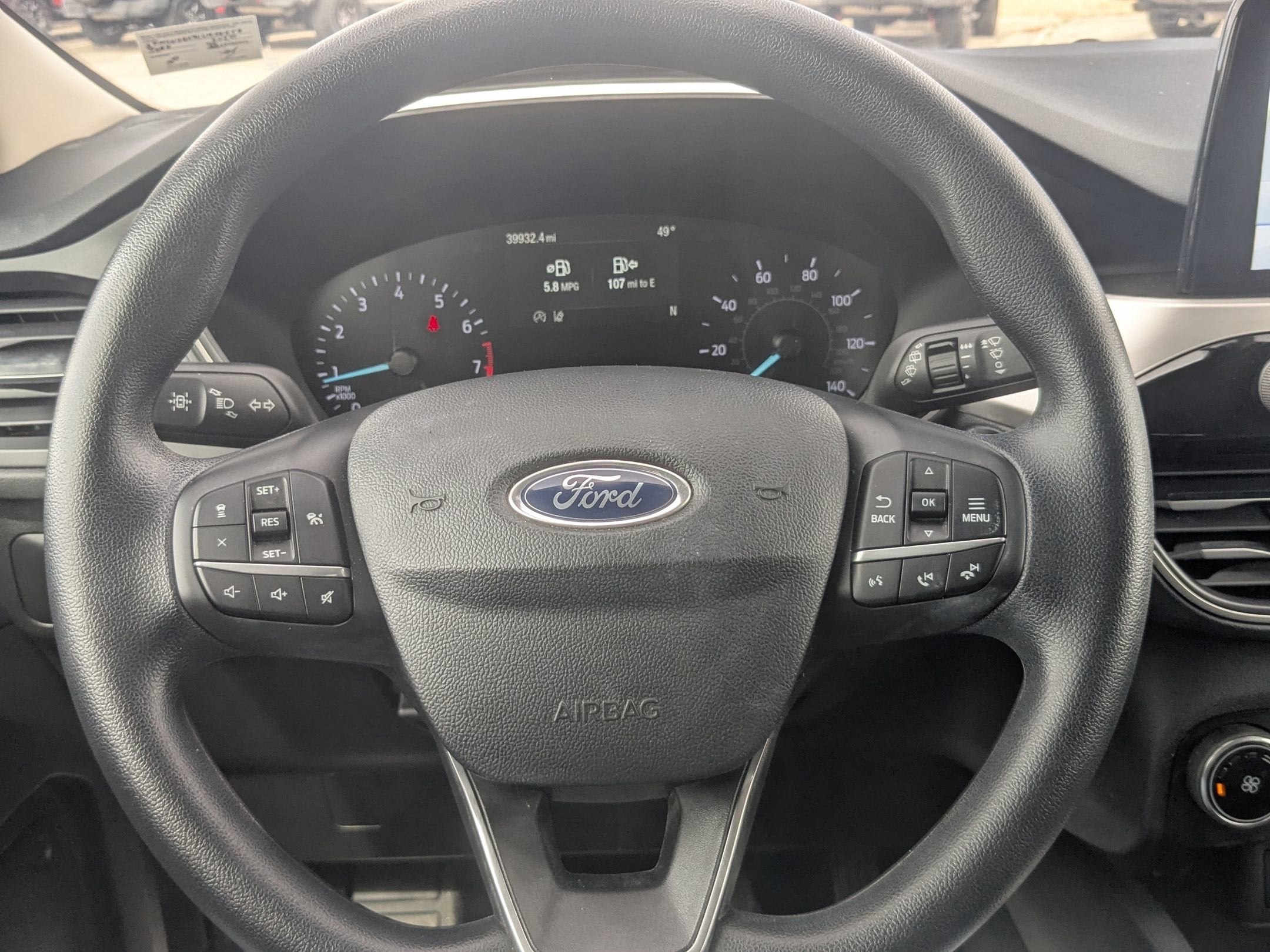 2020 Ford Escape SE