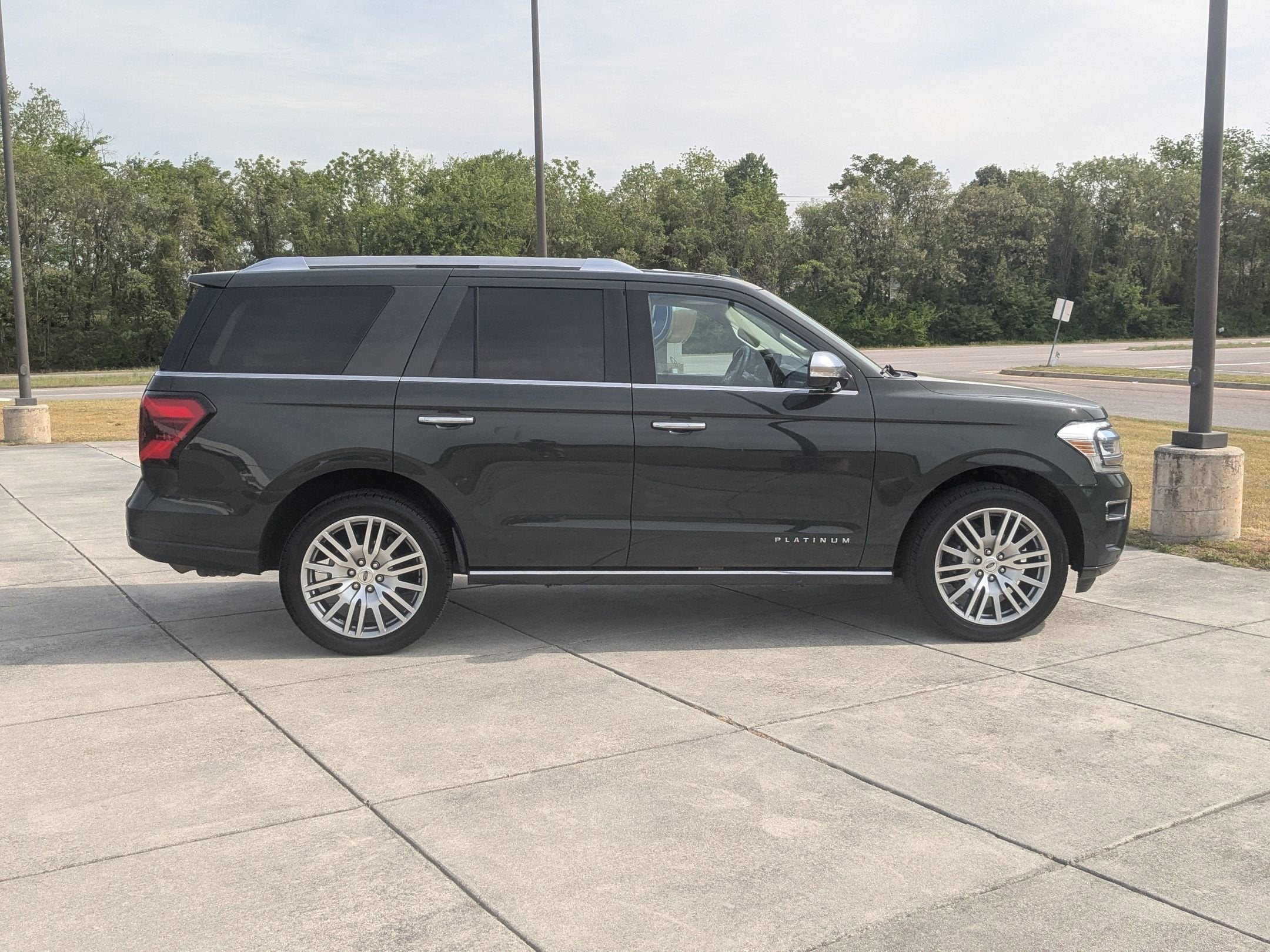 2022 Ford Expedition Platinum