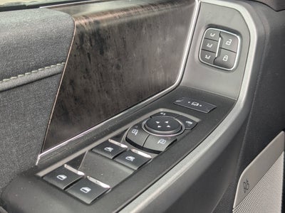 2024 Ford Super Duty F-350 DRW LARIAT