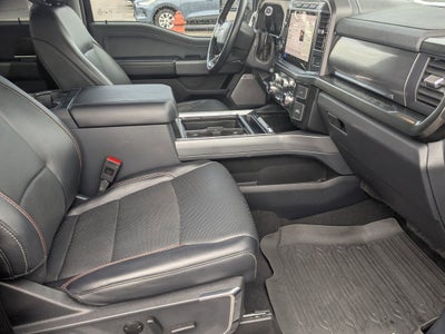 2024 Ford Super Duty F-350 DRW LARIAT