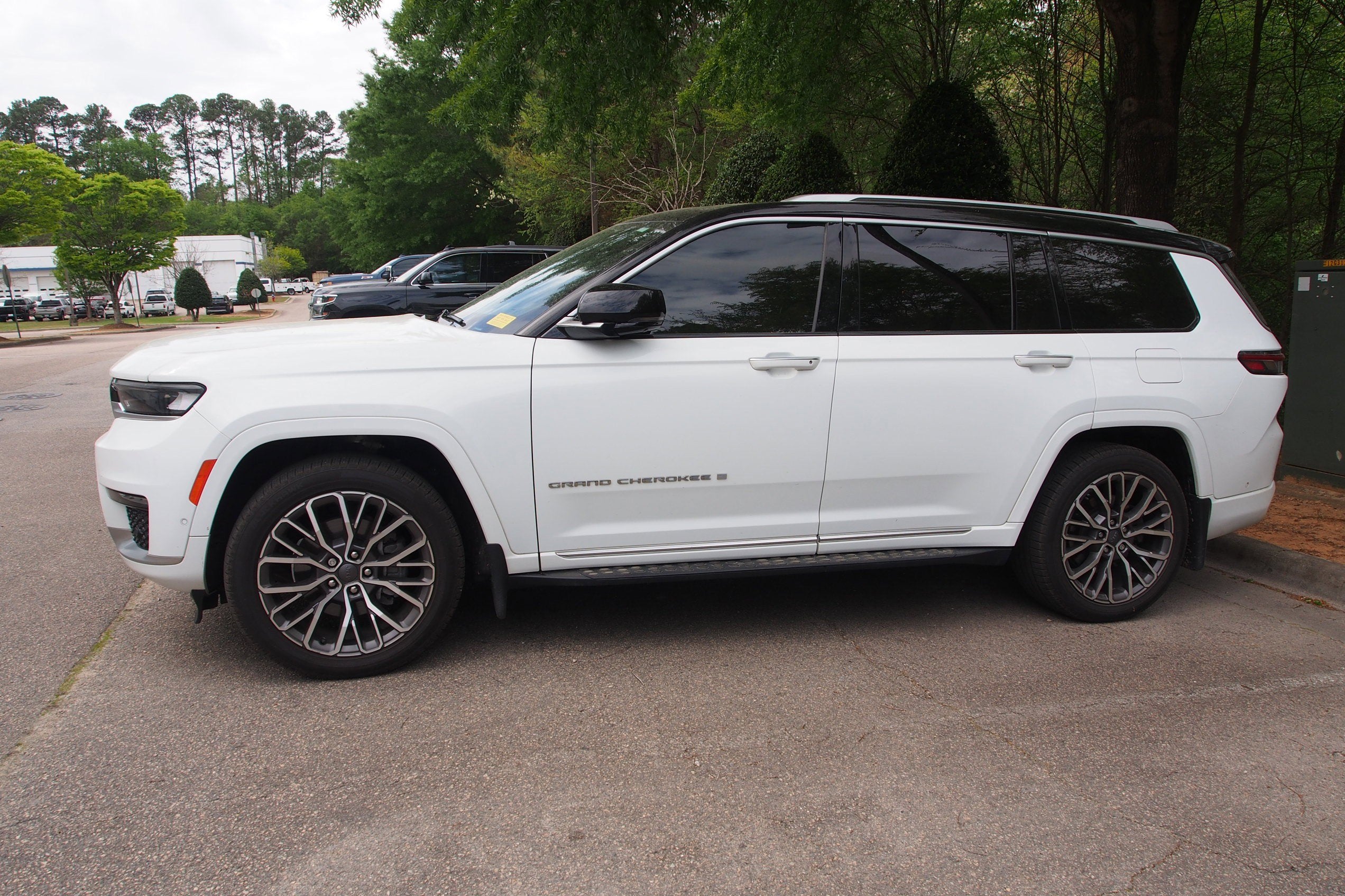 2022 Jeep Grand Cherokee L Summit Reserve