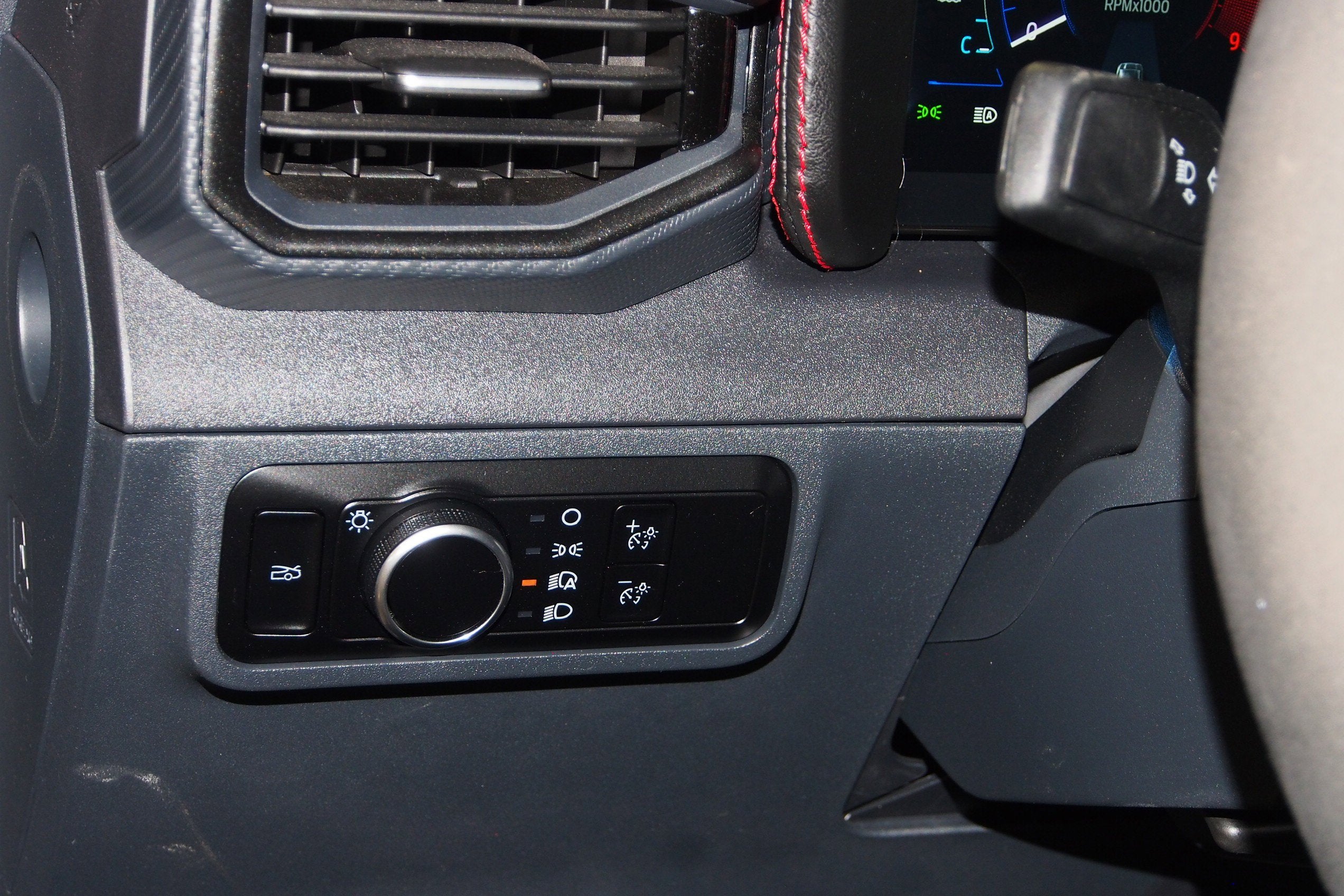 2024 Ford Mustang GT Saleen White Label