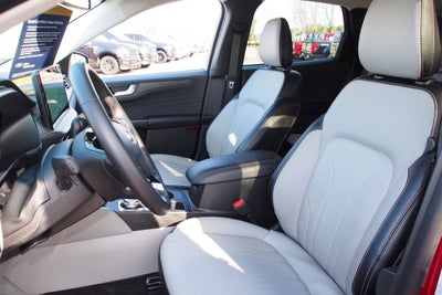 2025 Ford Escape Platinum