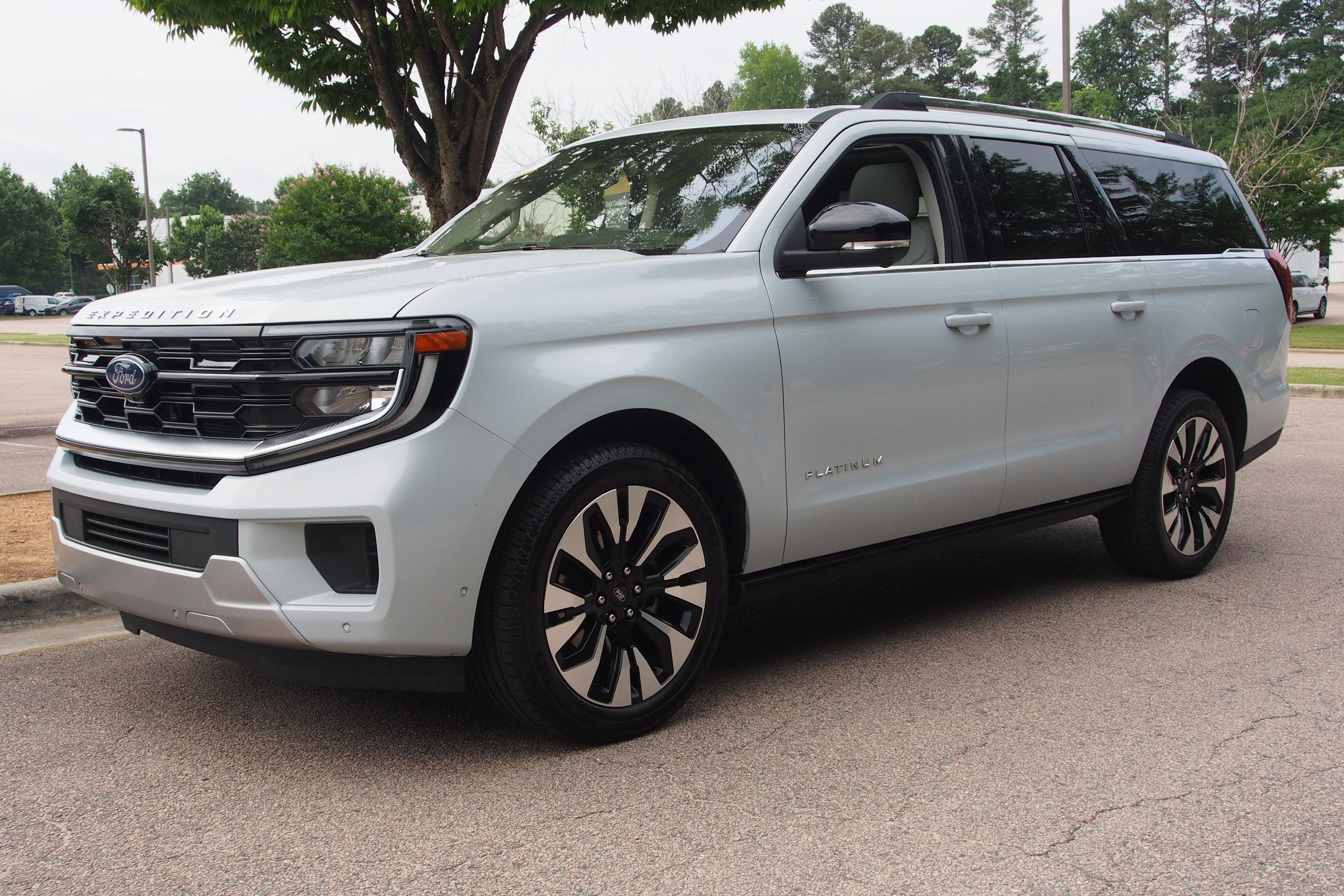 2025 Ford Expedition Max Platinum